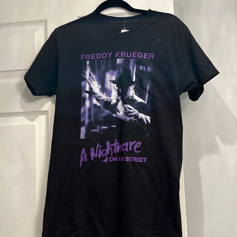 FREDDY KRUEGER GRAPHIC T-SHIRT